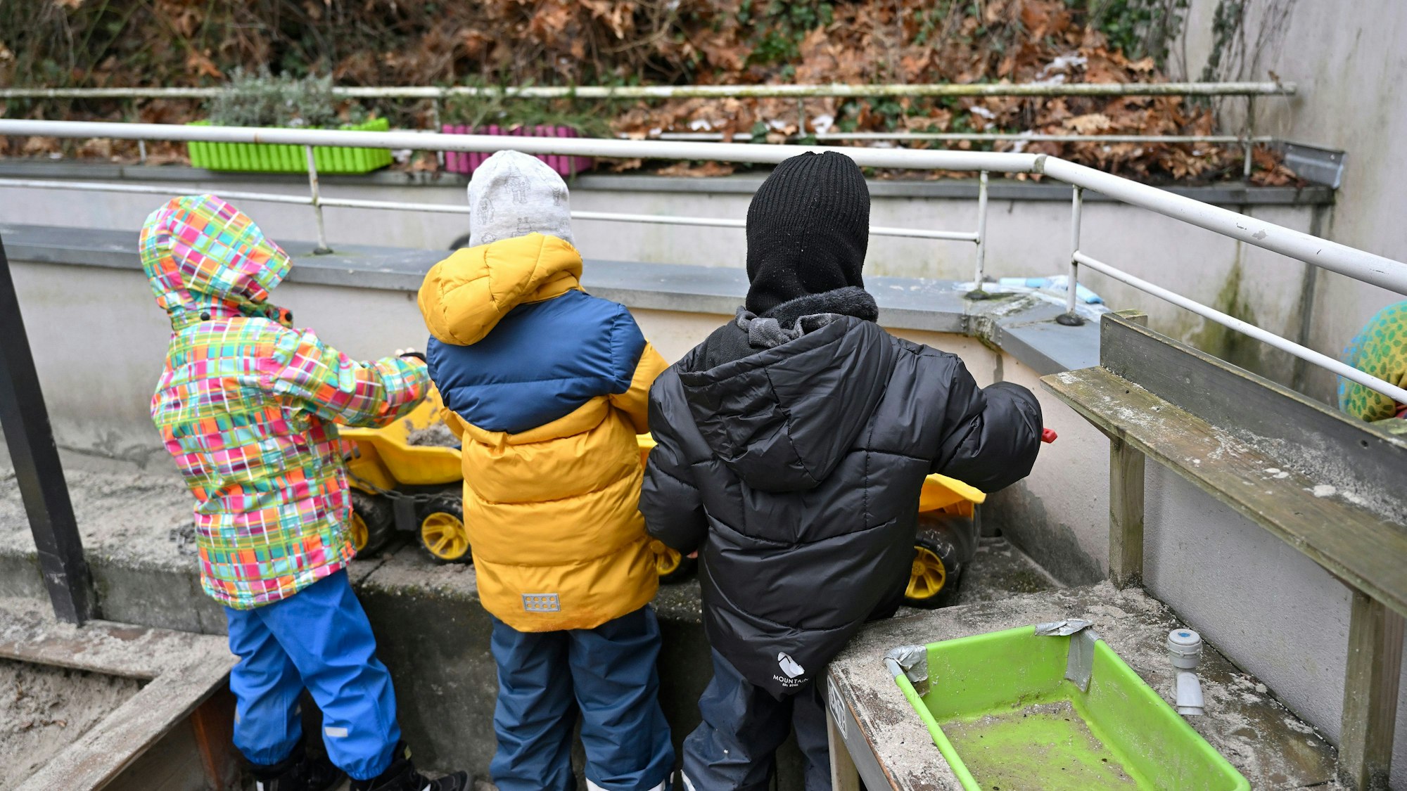 In Dortmund soll es zahlreiche Scheinvaterschaften geben, damit die Mütter der Kinder ein Aufenthaltsrecht in Deutschland bekommen.
