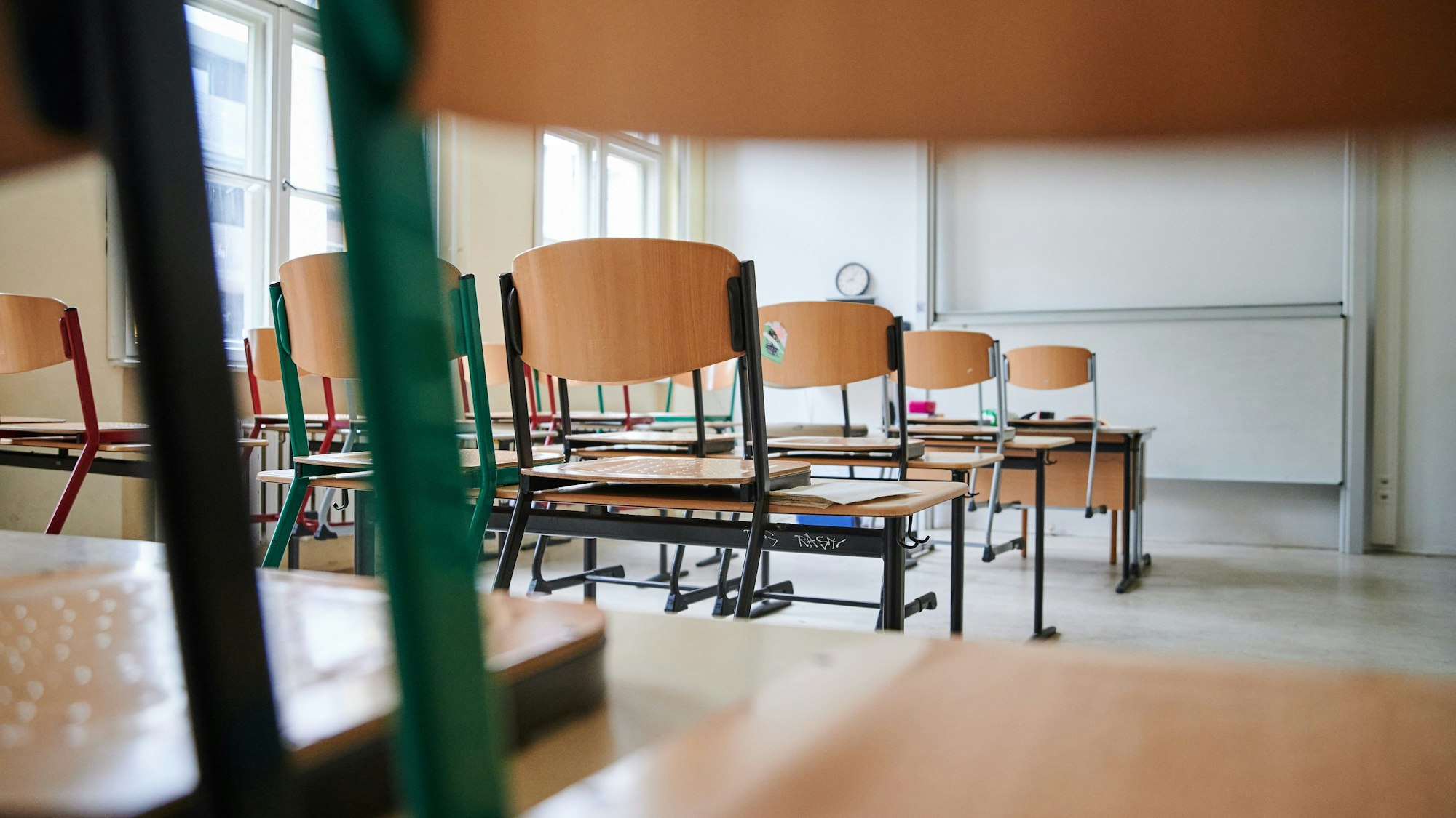 Eine aktuelle Studie kommt zu dem Ergebnis, dass Schülerinnen und Schüler weltweit während der Pandemie 35 Prozent des normalen Lernfortschritts verloren haben.