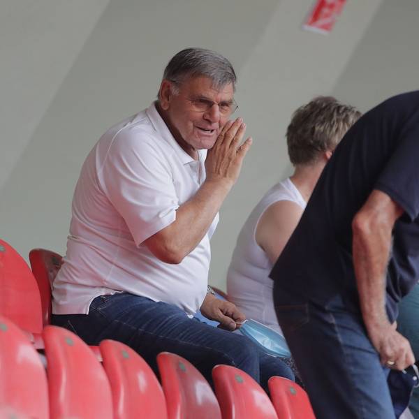 Wolfgang Weber zu Besuch im Franz-Kremer-Stadion