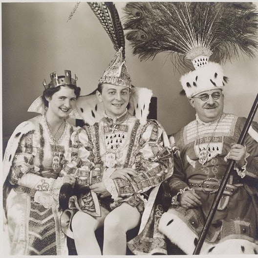 Historisches Foto des Dreigestirns von 1939