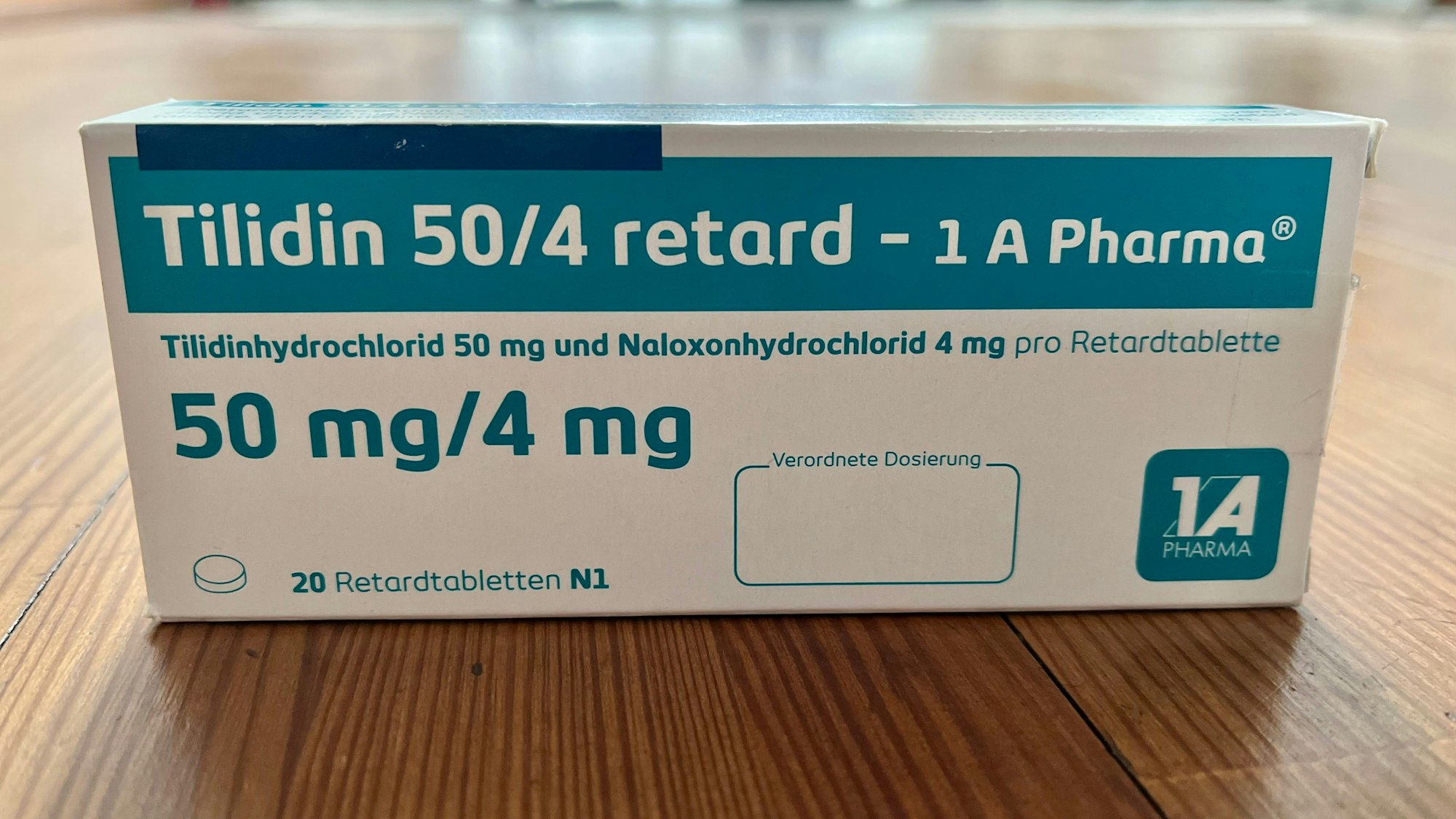 Eine Packung des Schmerzmittels Tilidin