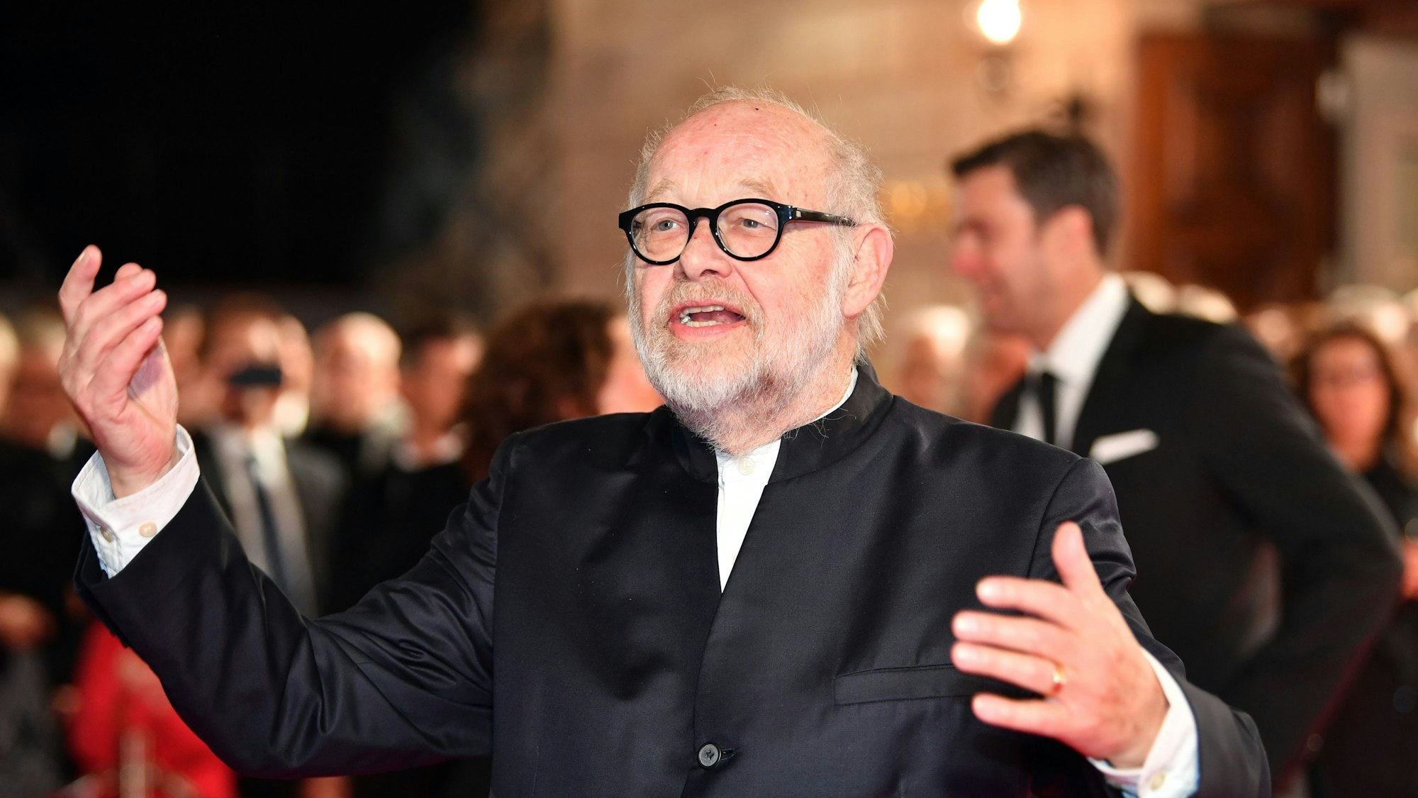 Das Foto zeigt den Theatermacher 2017 bei der festlichen Wiedereröffnung der Berliner Staatsoper.