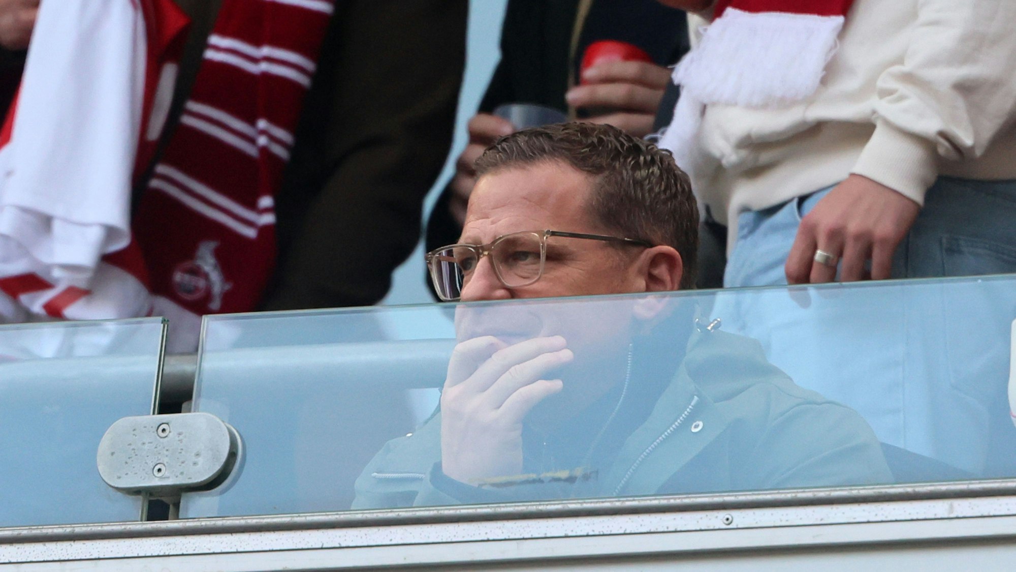 Max Eberl Eberl auf der Tribüne beim 1. FC Köln