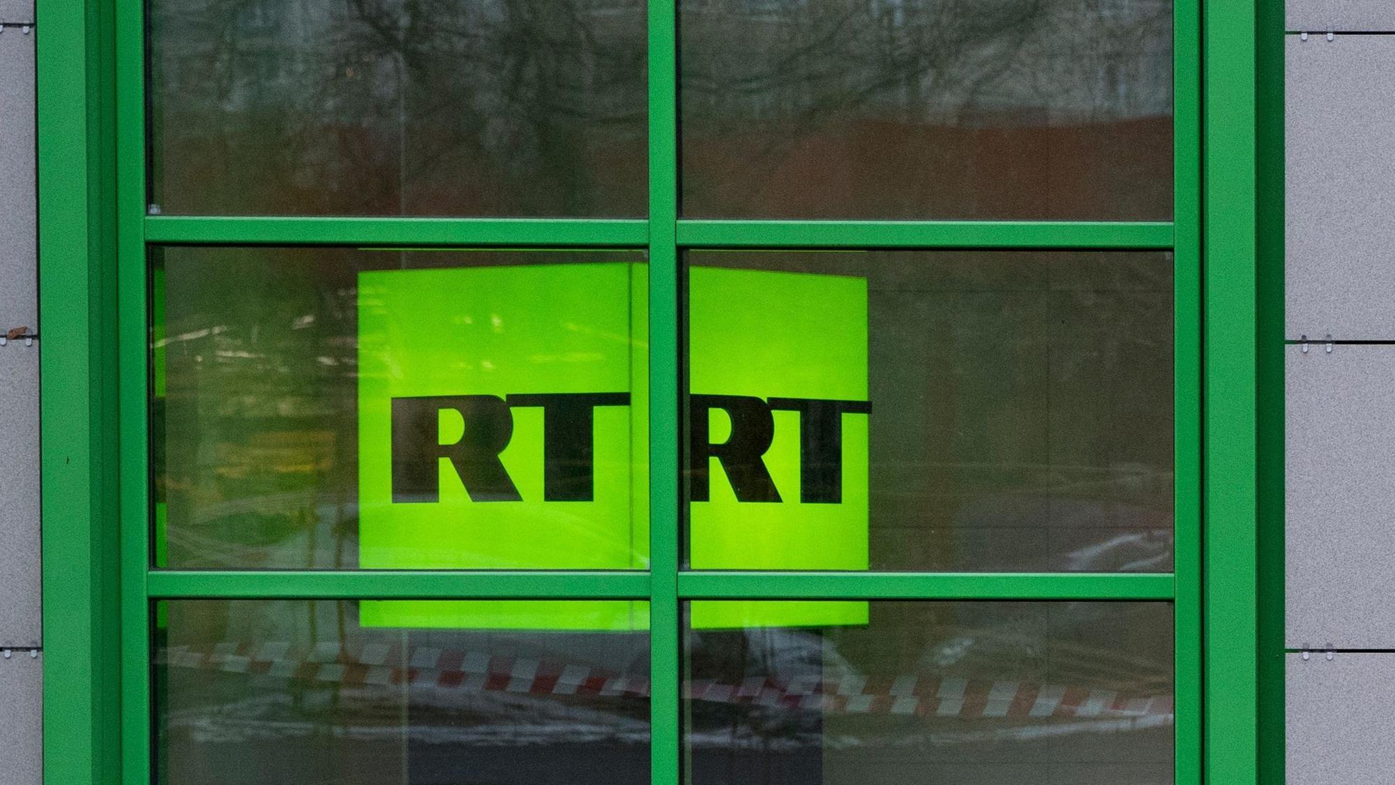 Das Logo des staatlichen russischen TV-Senders Russia Today (RT)
