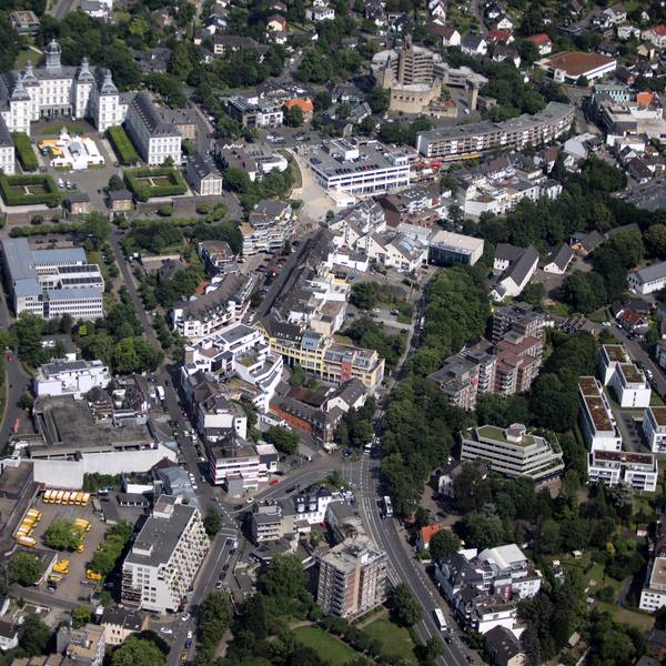 Luftbild von Bergisch Gladbach-Bensberg.