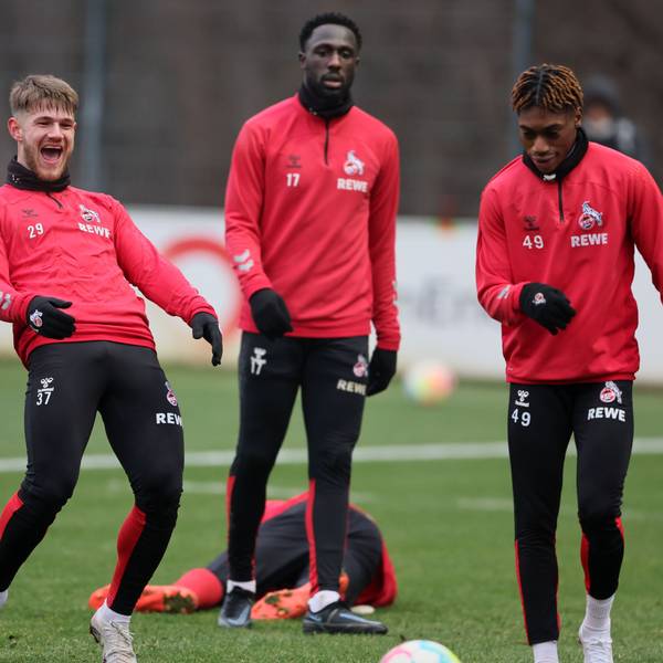 Jan Thielmann (v.l.), Kingsley Schindler und Justin Diehl trainieren beim 1. FC Köln.