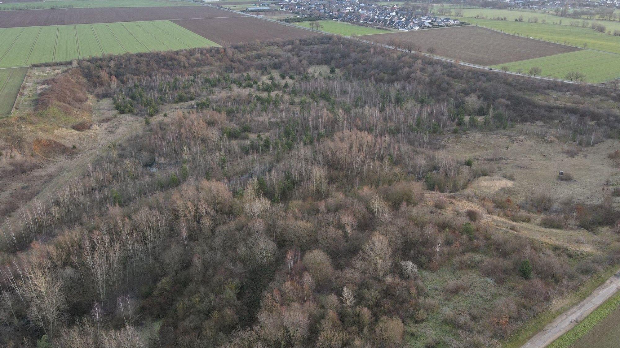 Die Kiesgrube bei Horchheim soll erweitert werden. In Richtung A1/Parkplatz Oberste Heide.