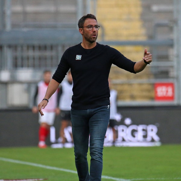 Porträt des Fußballtrainers Boris Schommers