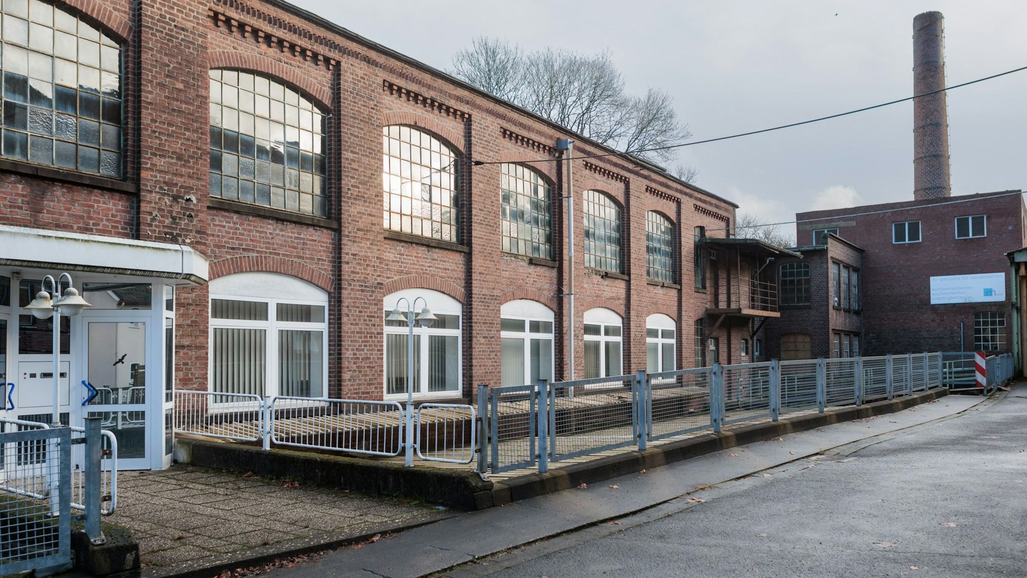 Eine Ansicht der Alten Bücherfabrik in Ründeroth.