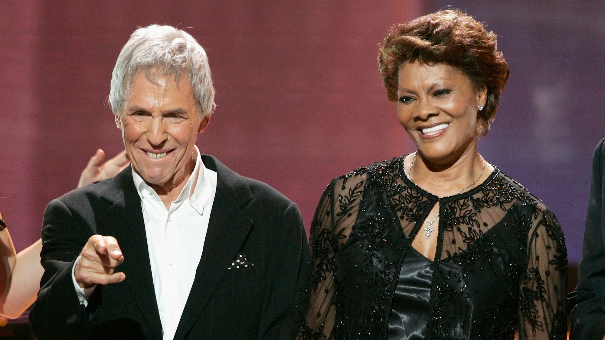 Burt Bacharach und seine Muse Dionne Warwick bei einem Auftritt 2006.