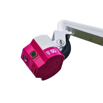 Eine der neuen 5G-Kameras von Sporttotal, die mit der Telekom kooperieren.