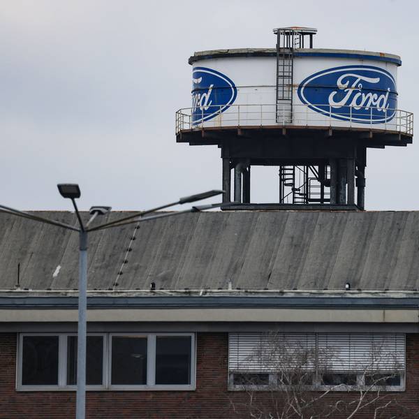 Der Autobauer Ford will an seinem Kölner Standort nach Angaben des Betriebsrats im großen Stil Jobs abbauen.