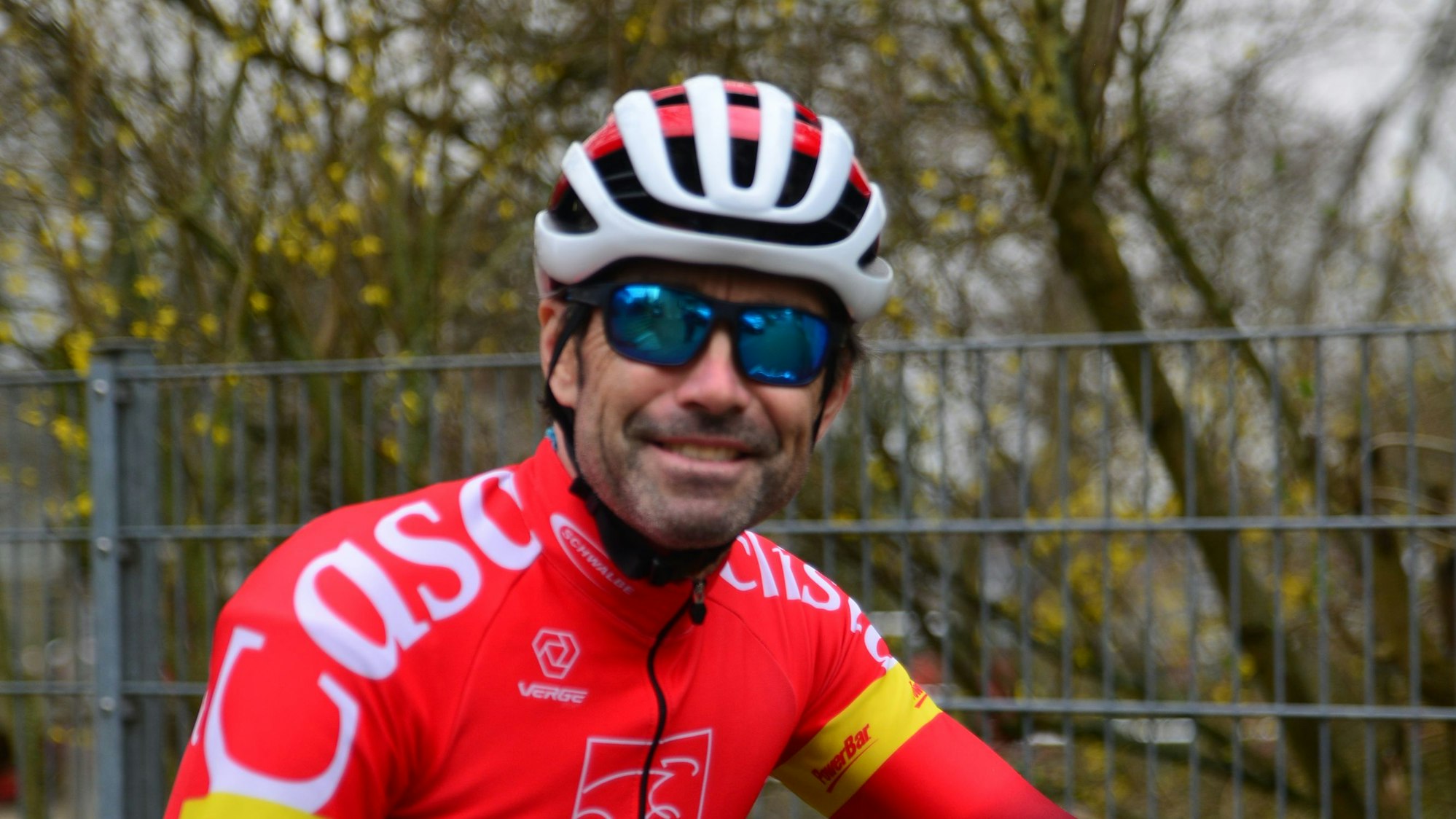 Profilfoto von Marcel Wüst in Rennradkleidung.