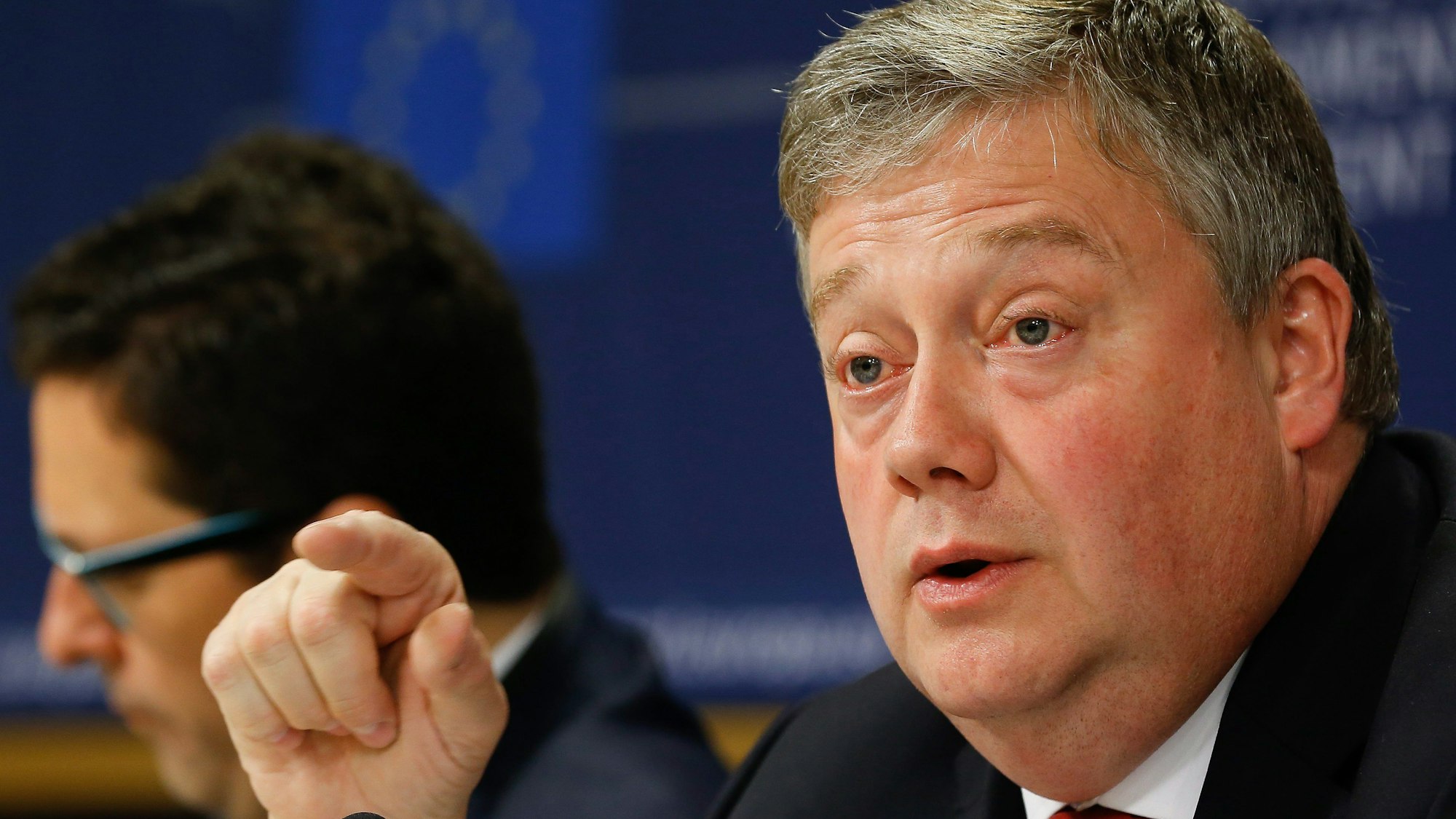 Marc Tarabella, Mitglied des Europäischen Parlaments, spricht im EU-Parlament.