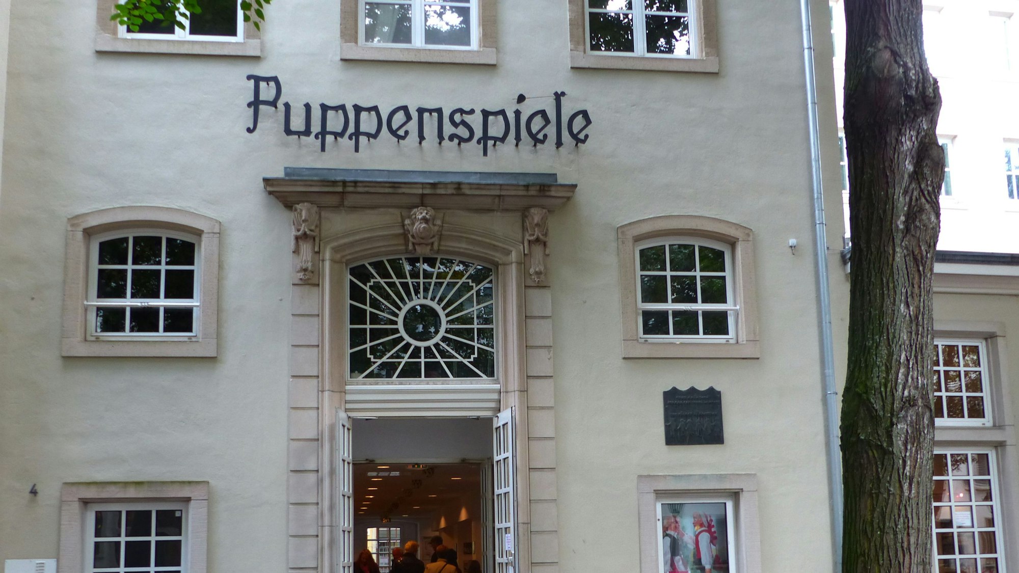 Das Hänneschen Theater von Außen.