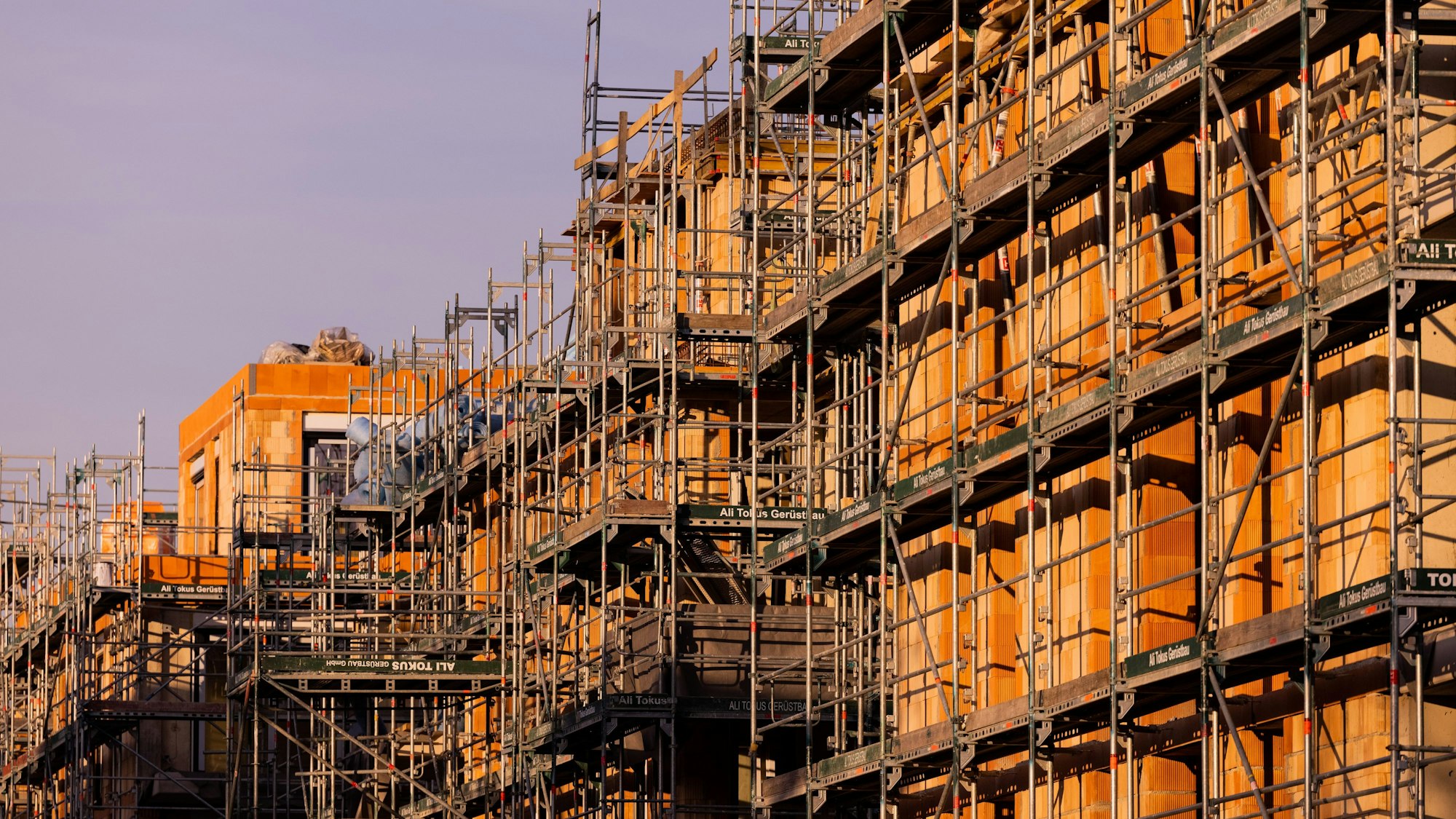 Köln: Am Stadtwald werden neue Wohnungen gebaut.