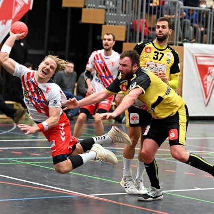 10.02.2023, Handball-Longericher SC Köln-HSG Krefeld
links: Joscha Rinke (Longerich)
Foto: Uli Herhaus