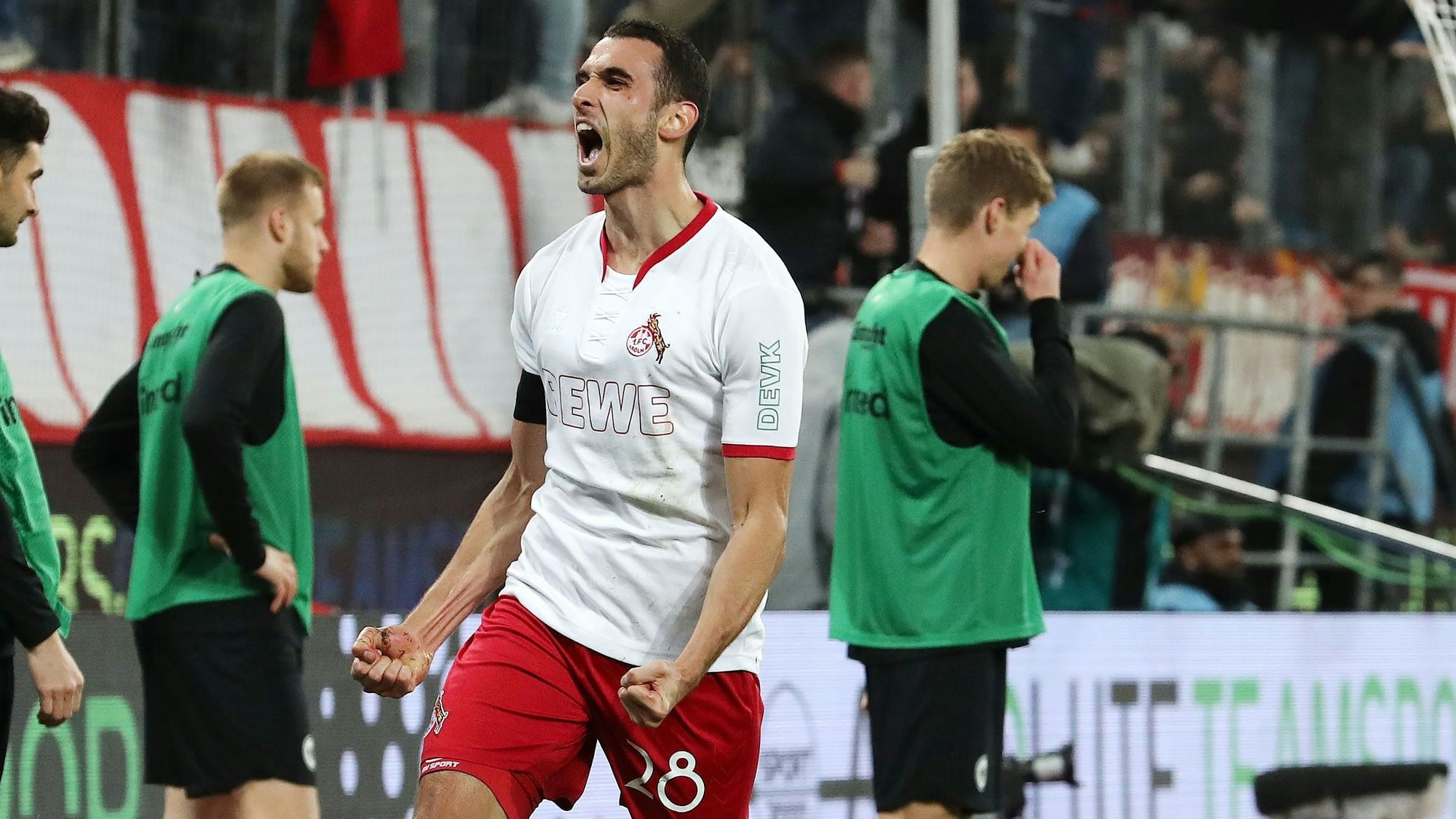 1.FC Köln vs. Eintracht Frankfurt, 20. Spieltag, 12.02.2023, 17.30 Uhr, Jubel 2:.0 durch Ellyes Skhiri (1. FC Köln), Bild: Herbert Bucco