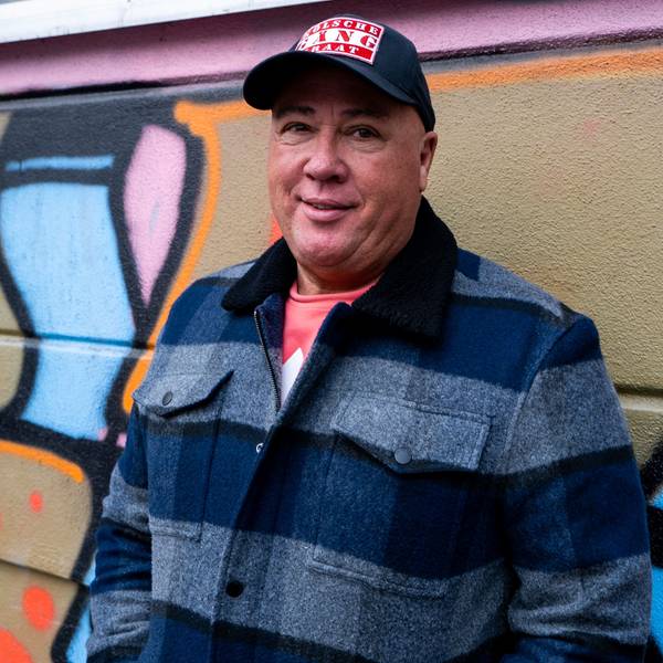 Ramon Ademes, Türsteher, beim Interview in der Südstadt.