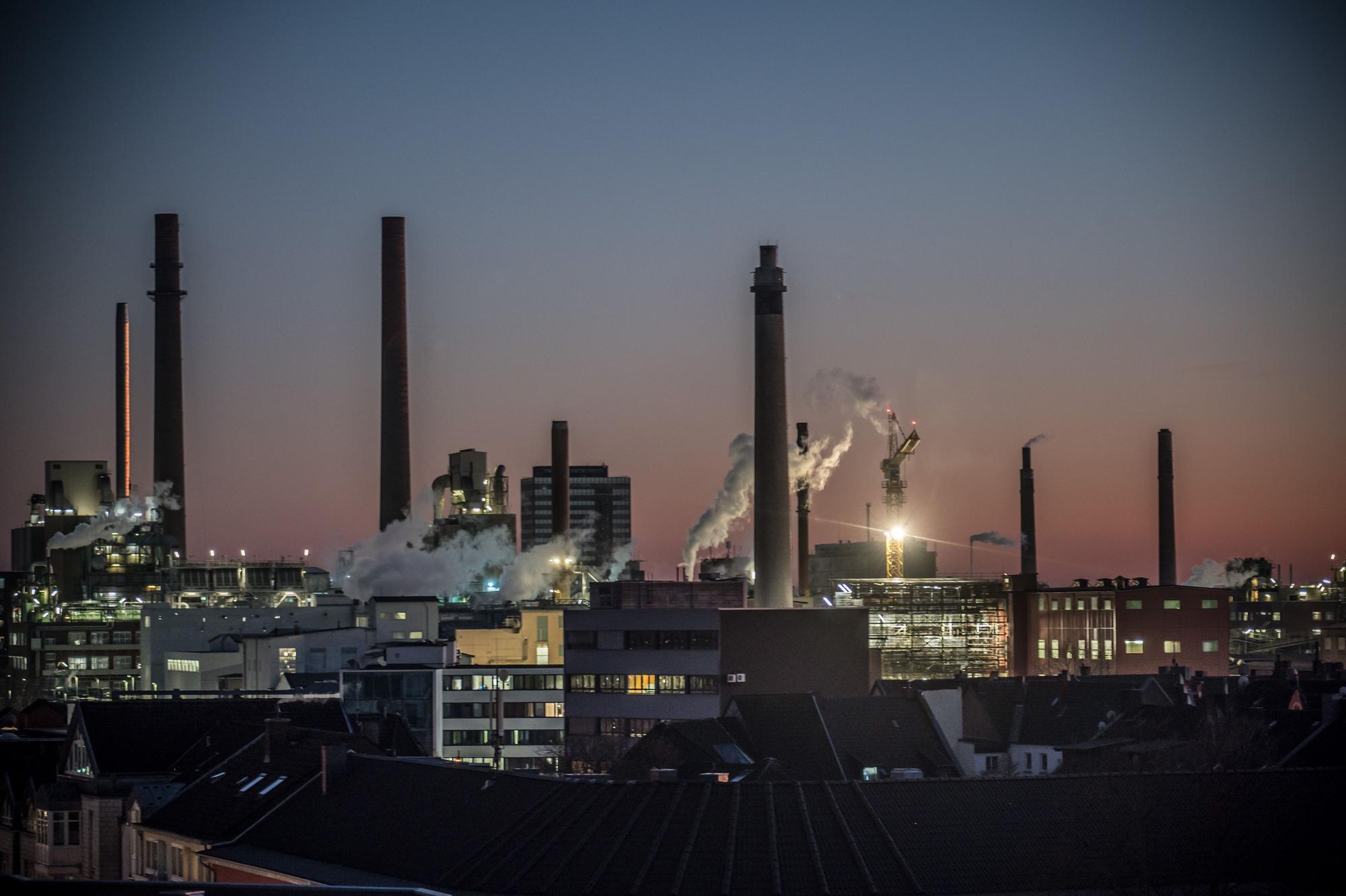 Der Chempark, vormals Bayerwerk, in Leverkusen.