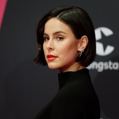 Die Sängerin Lena Meyer-Landrut kommt über den Roten Teppich zur Verleihung der 1Live Krone in der Jahrhunderthalle.