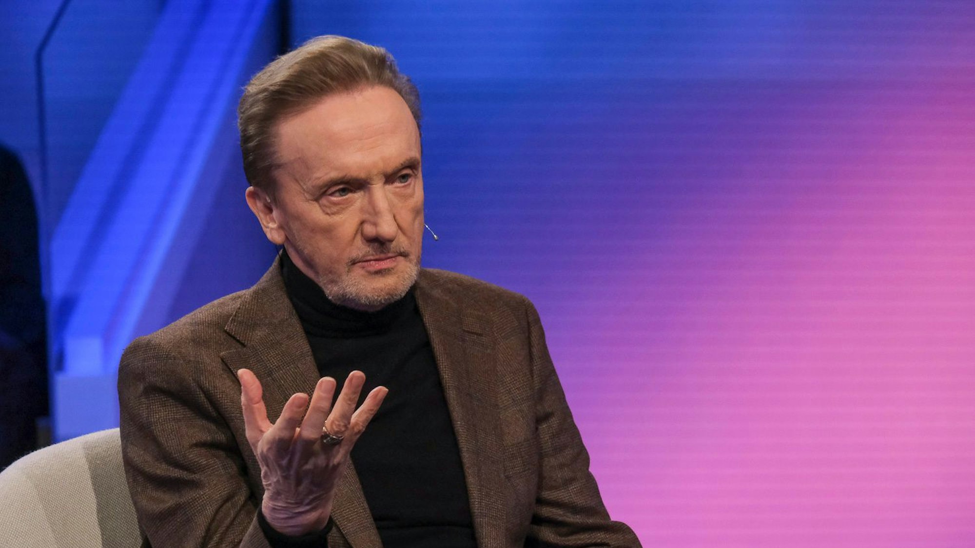 Marius Müller-Westernhagen bewegt der Krieg in der Ukraine, wie er Sandra Maischberger erzählte.