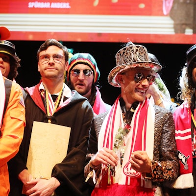 Jonas Hector, Florian Kainz und Linton Maina auf der FC-Karnevalssitzung im Hotel Maritim.