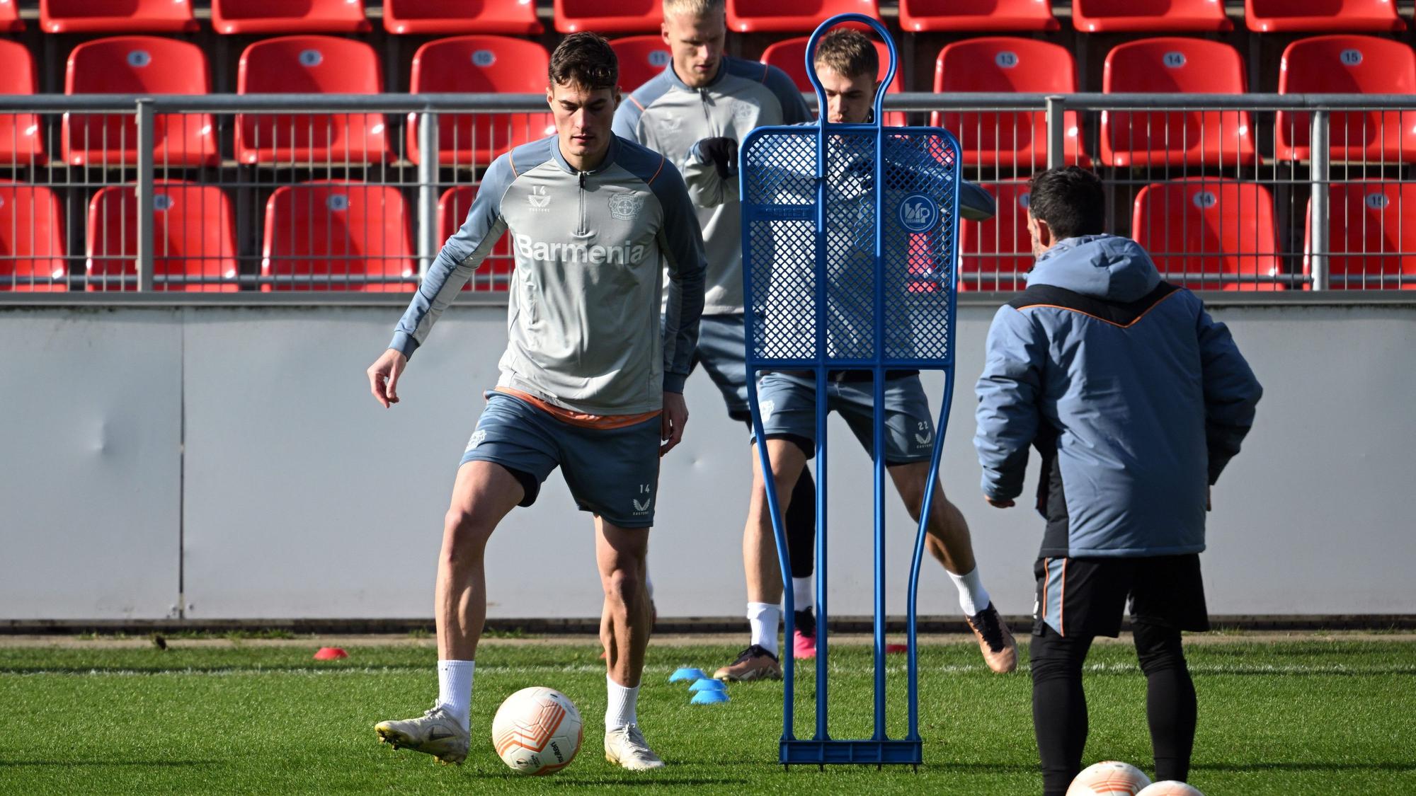 Leverkusens Patrik Schick in Aktion beim Abschlusstraining vor dem Spiel gegen AS Monaco.
