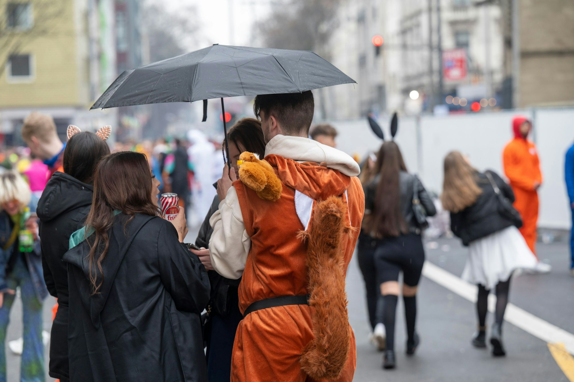 Weiberfastnacht im Kwartier Latäng (Uni-Wiese, Zülpicher Straße & Umgebung).