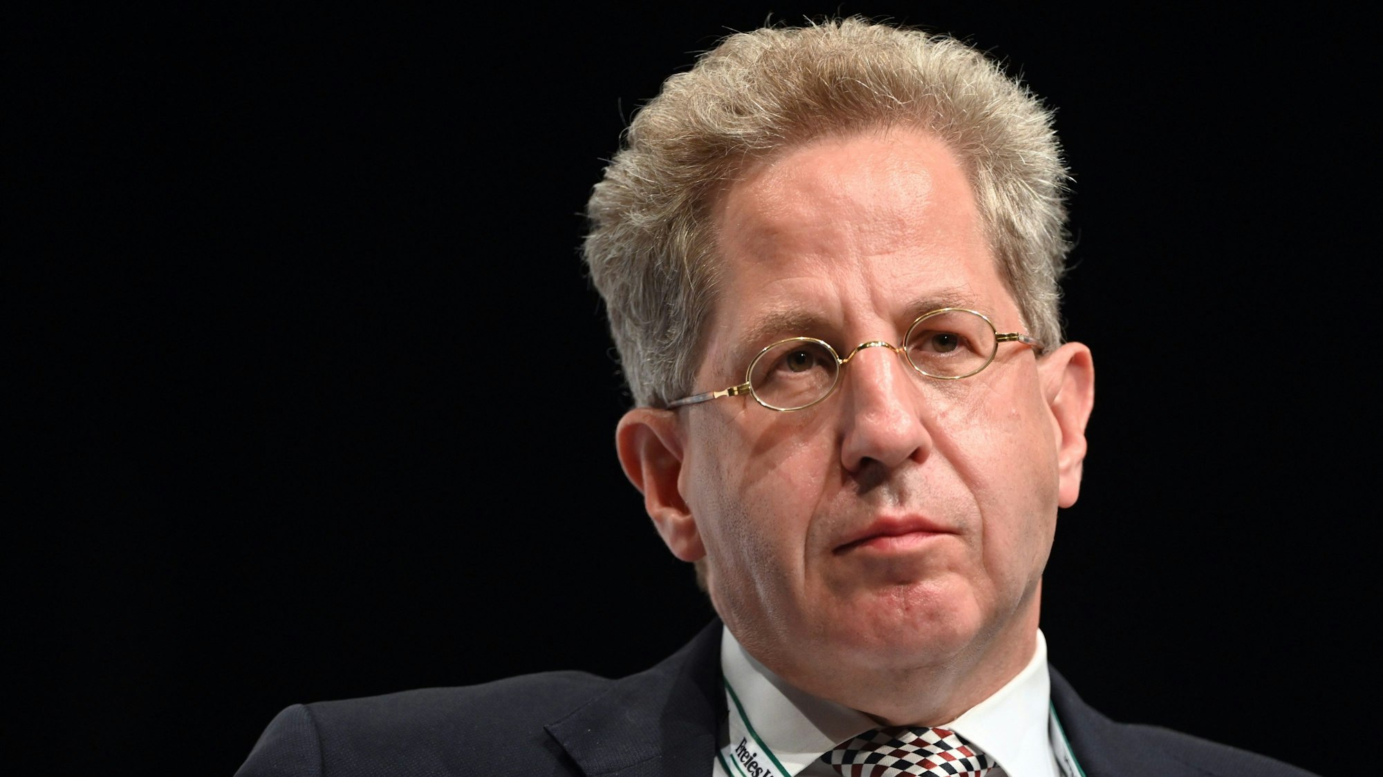 Hans-Georg Maaßen (CDU), früherer Präsident des Bundesamts für Verfassungsschutz, nimmt an der Wahlarena der Zeitung „Freies Wort“ im Congress Centrum Suhl (CCS) teil.