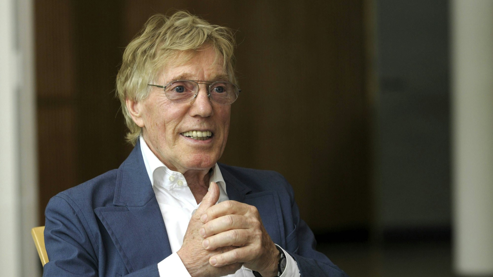 Hans Blum lächelt im Interview.