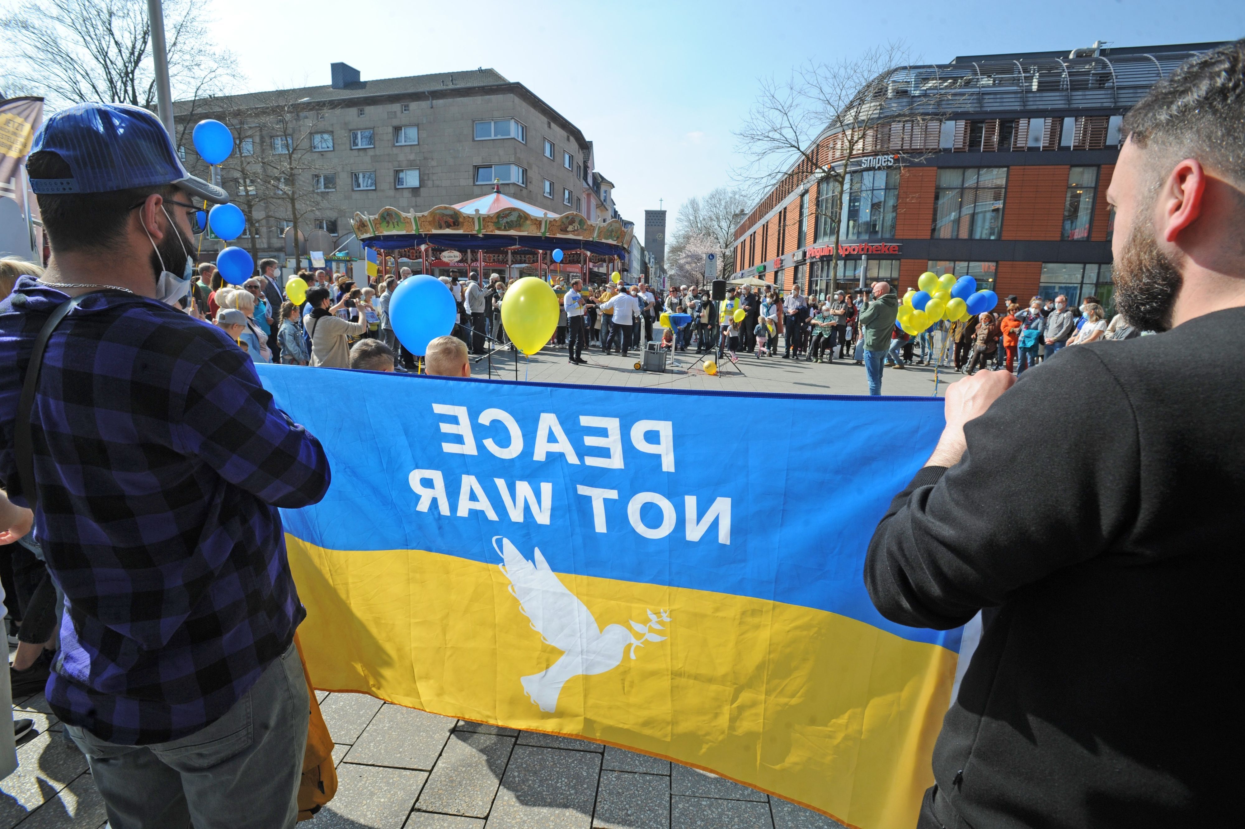 Demo gegen den Krieg in der Ukraine
Foto: Britta Berg