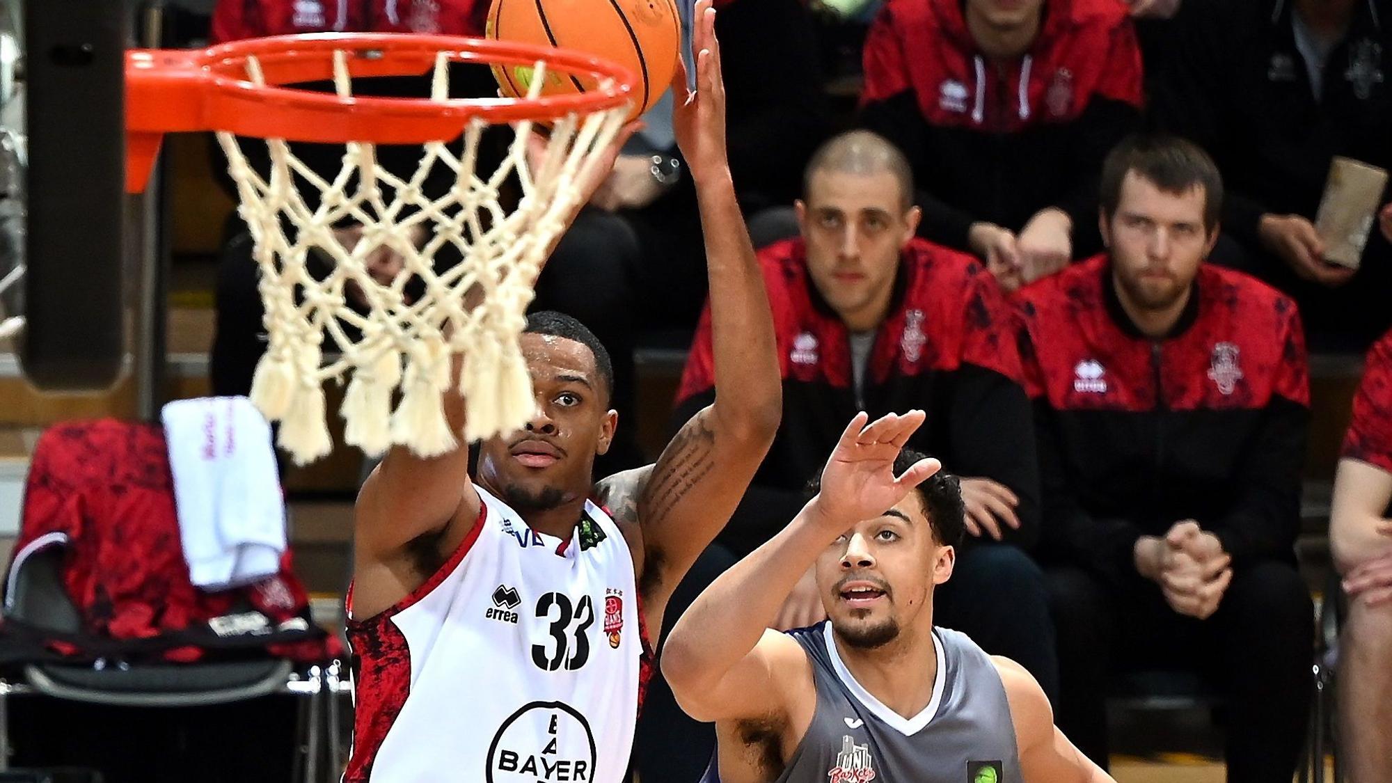 18.02.2023, Basketball-Bayer Giants-Paderborn
links: Nick Hornsby (Bayer)
Foto: Uli Herhaus