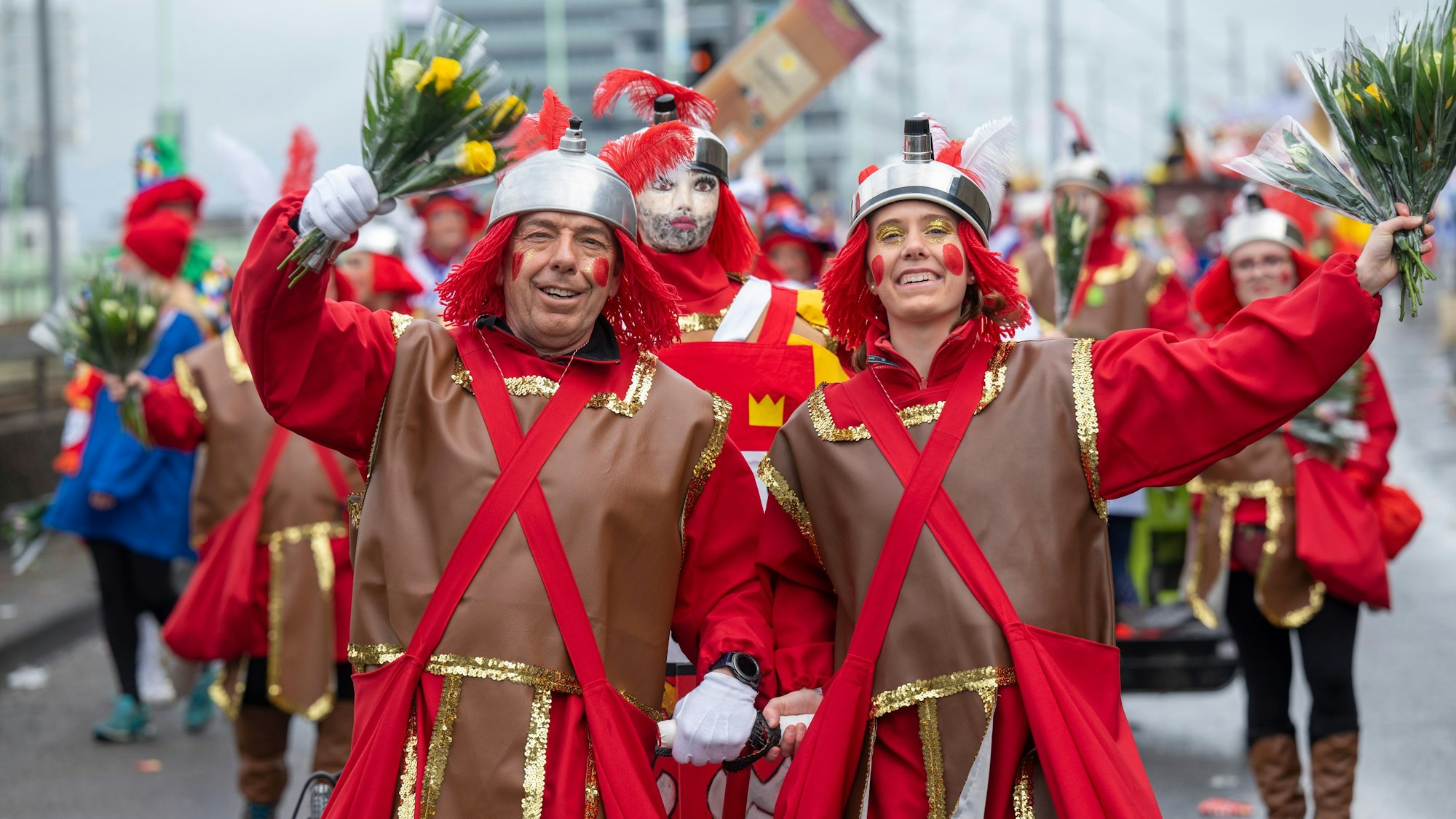 Der Stammdesch Kölsche Sonnekinder gewann in beiden Jury-Kategorien und ist Rosenmontag dabei.
