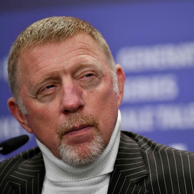 Boris Becker beantwortet Fragen auf einer Pressekonferenz in Berlin.