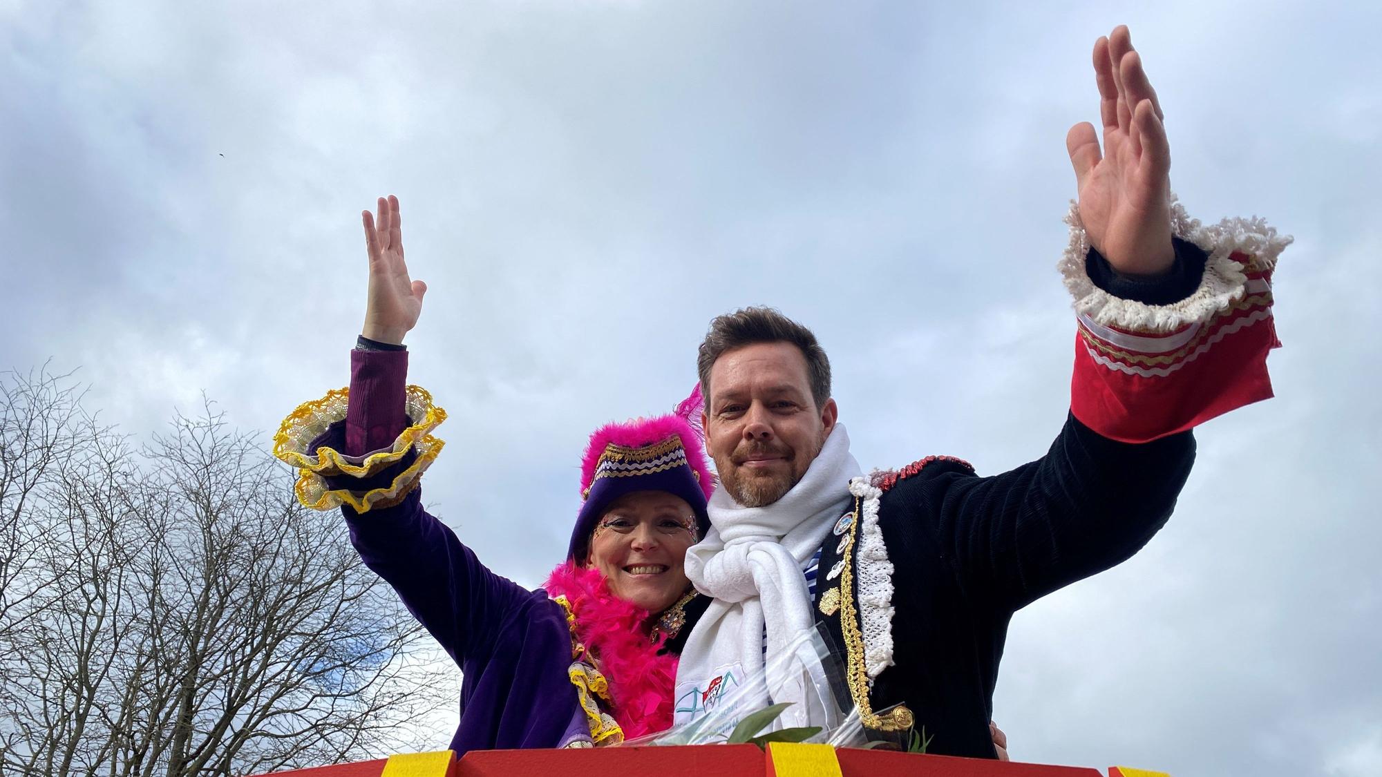 Der Rodenkirchener Zugleiter Simon Schwieren und seine Ehefrau Alexandra Blum-Schwieren.