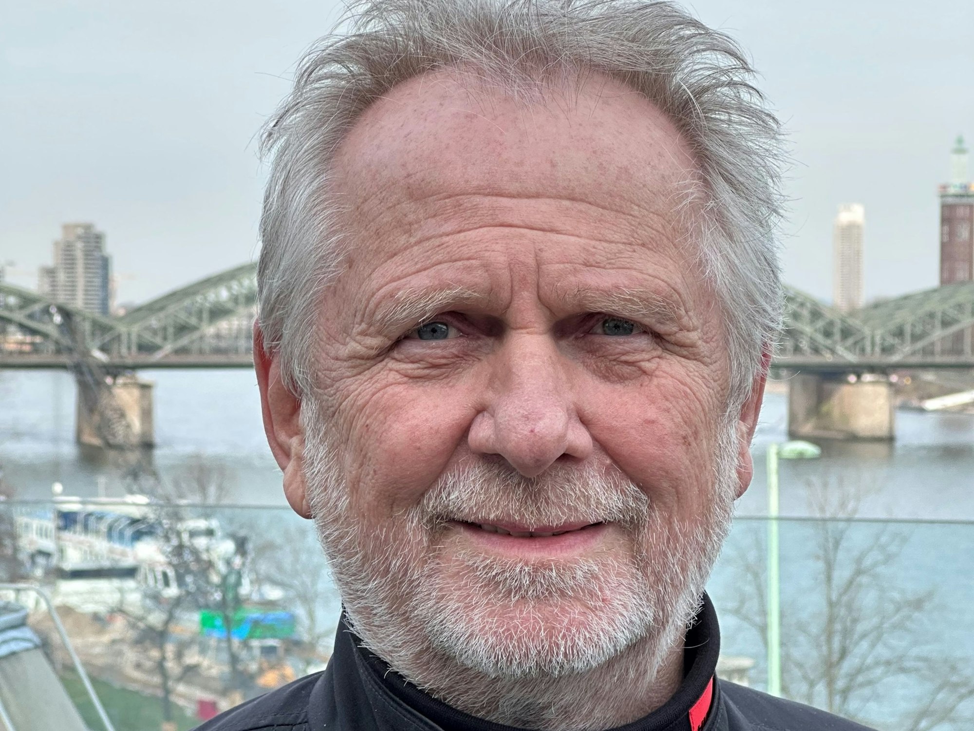 22.02.2023, Köln: Der Sänger Henning Krautmacher, ehemaliger Frontmann der Höhner, wird seinen Abschied bei der Show Höhner Rock and Roll Cirus (Kölner Premier am 4. Mai 2023) geben.
Foto: Stefan Worring