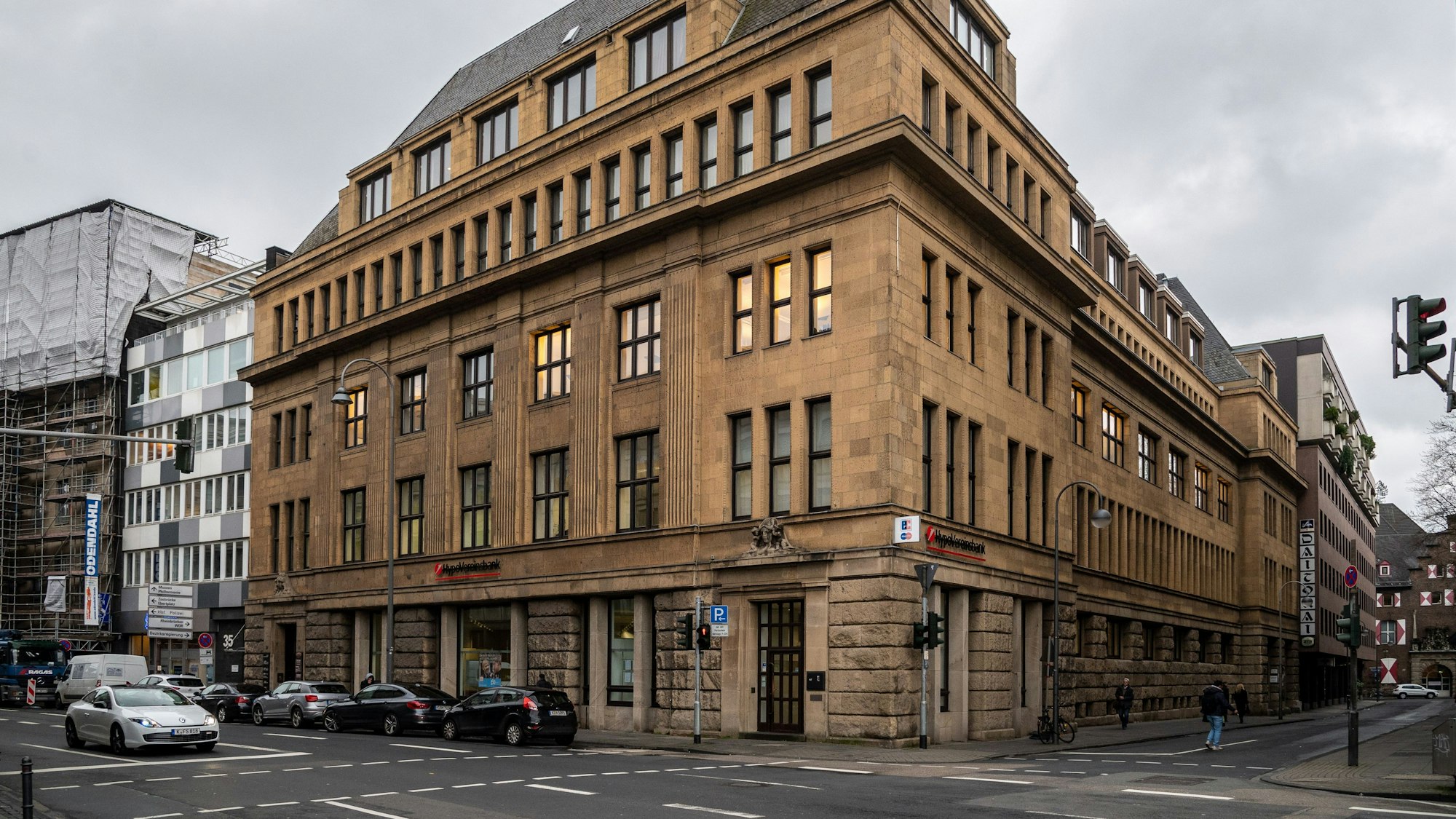 Außenansicht der Kunst- und Museumsbibliothek der Stadt Köln am Kattenbug