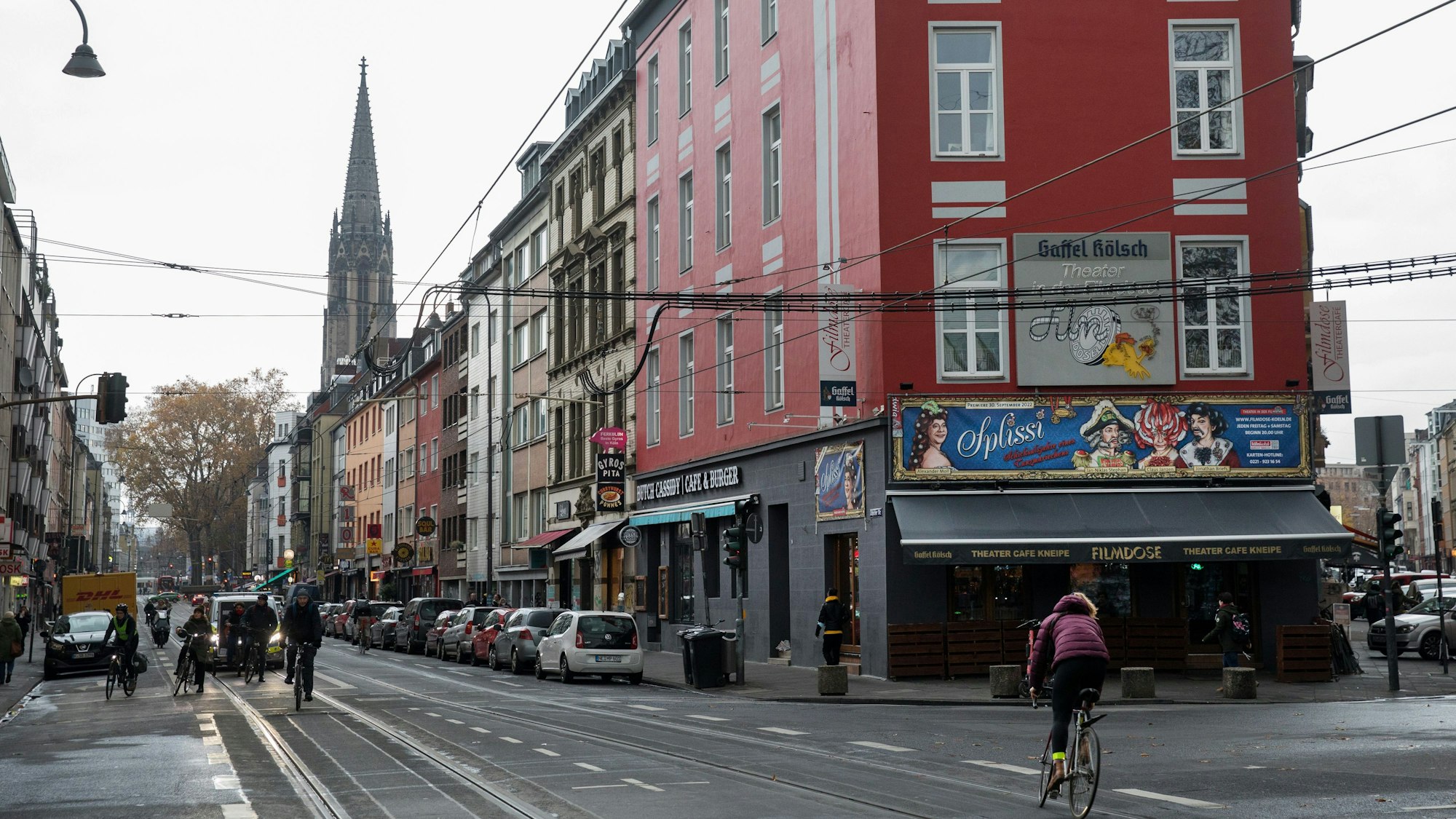 Außenansicht der Filmdose an der Zülpicher Straße.