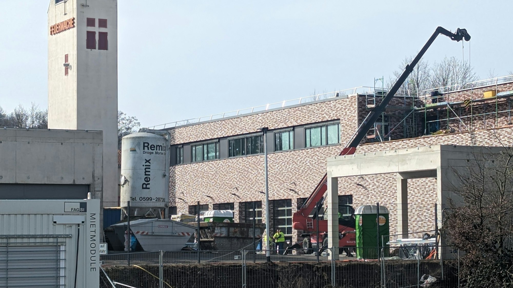 Die Baustelle an der Feuerwache Hermülheim.