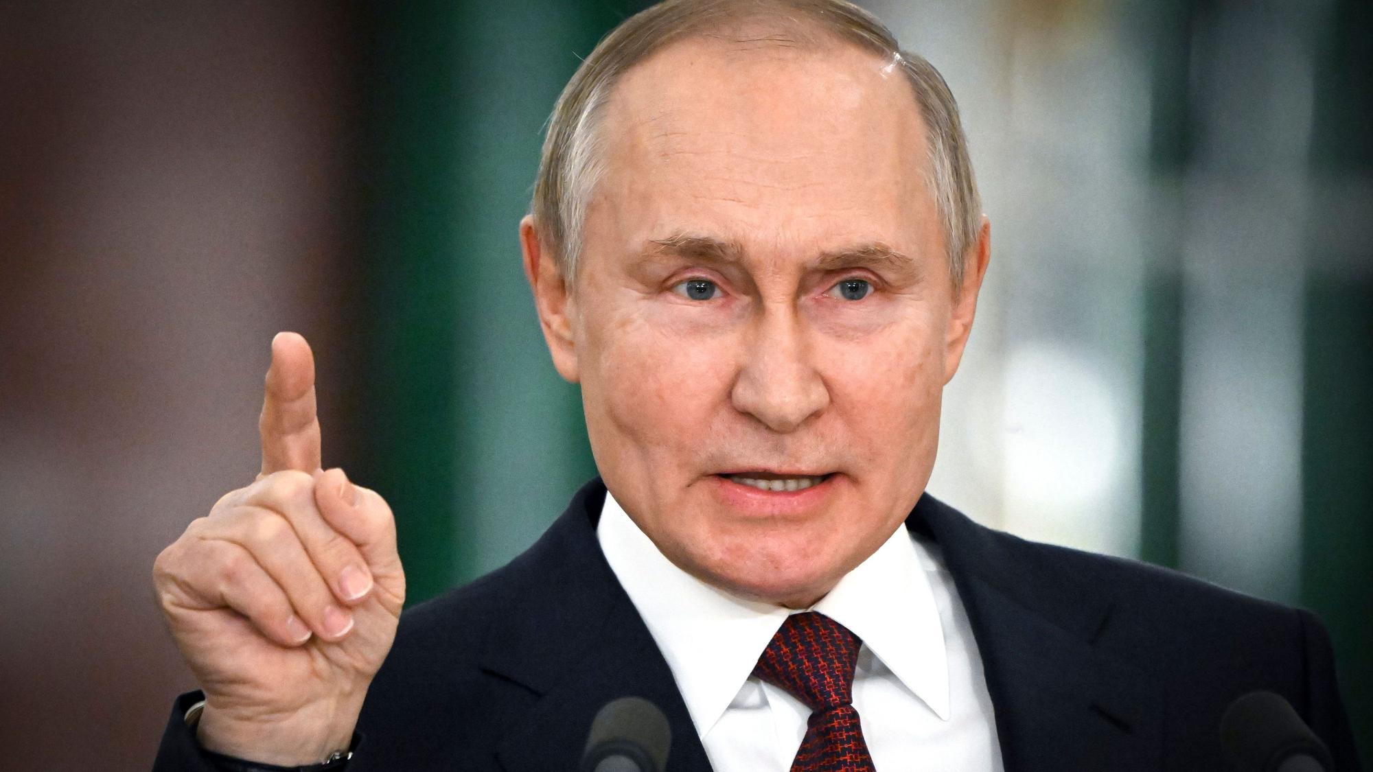 Am Morgen des 23. Februar 2022 behauptet Putin, sein Land sei immer offen für einen direkten und ehrlichen Dialog.