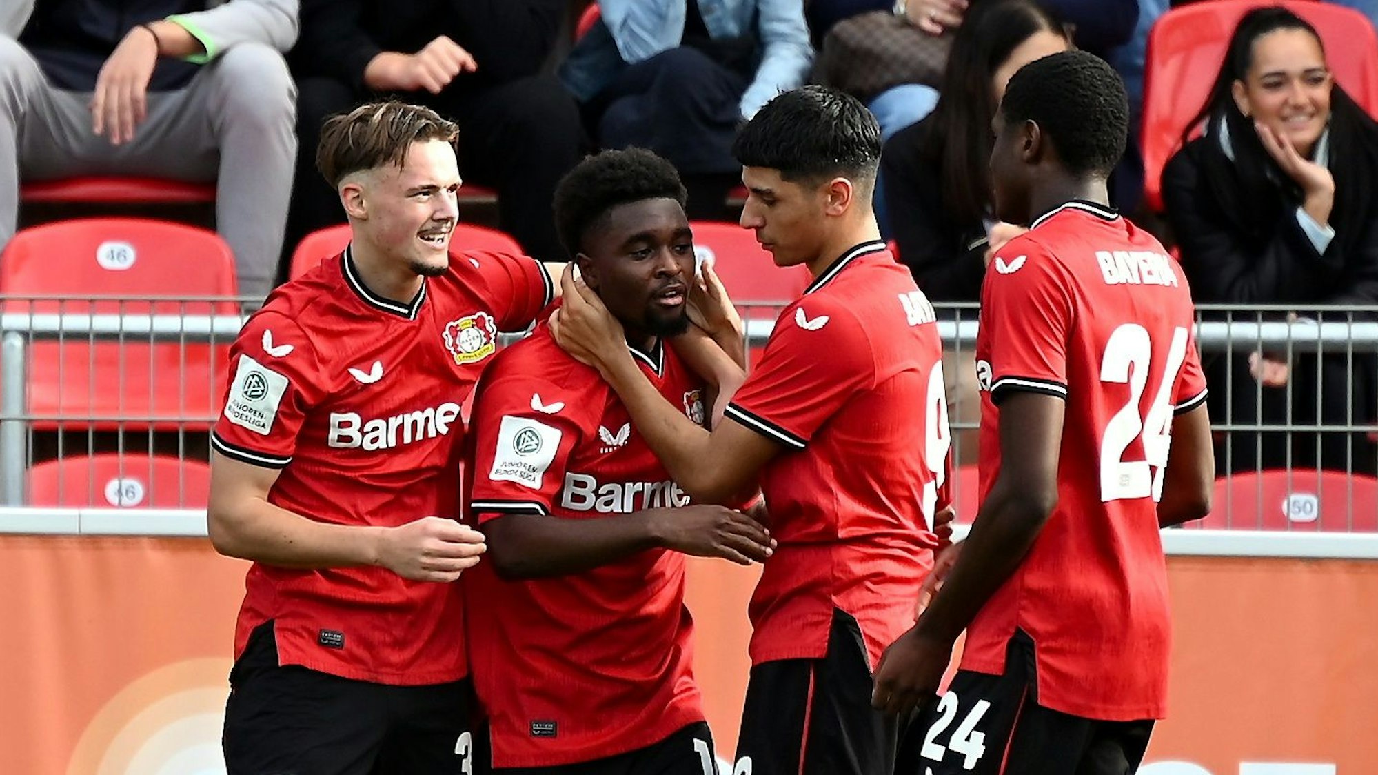 29.10.2022, Fussball-A-jugend-Bayer Leverkusen-Mönchengladbach
mitte: Jardell Kanga-Torschütze zum 2:0 für Bayer
Foto: Uli Herhaus