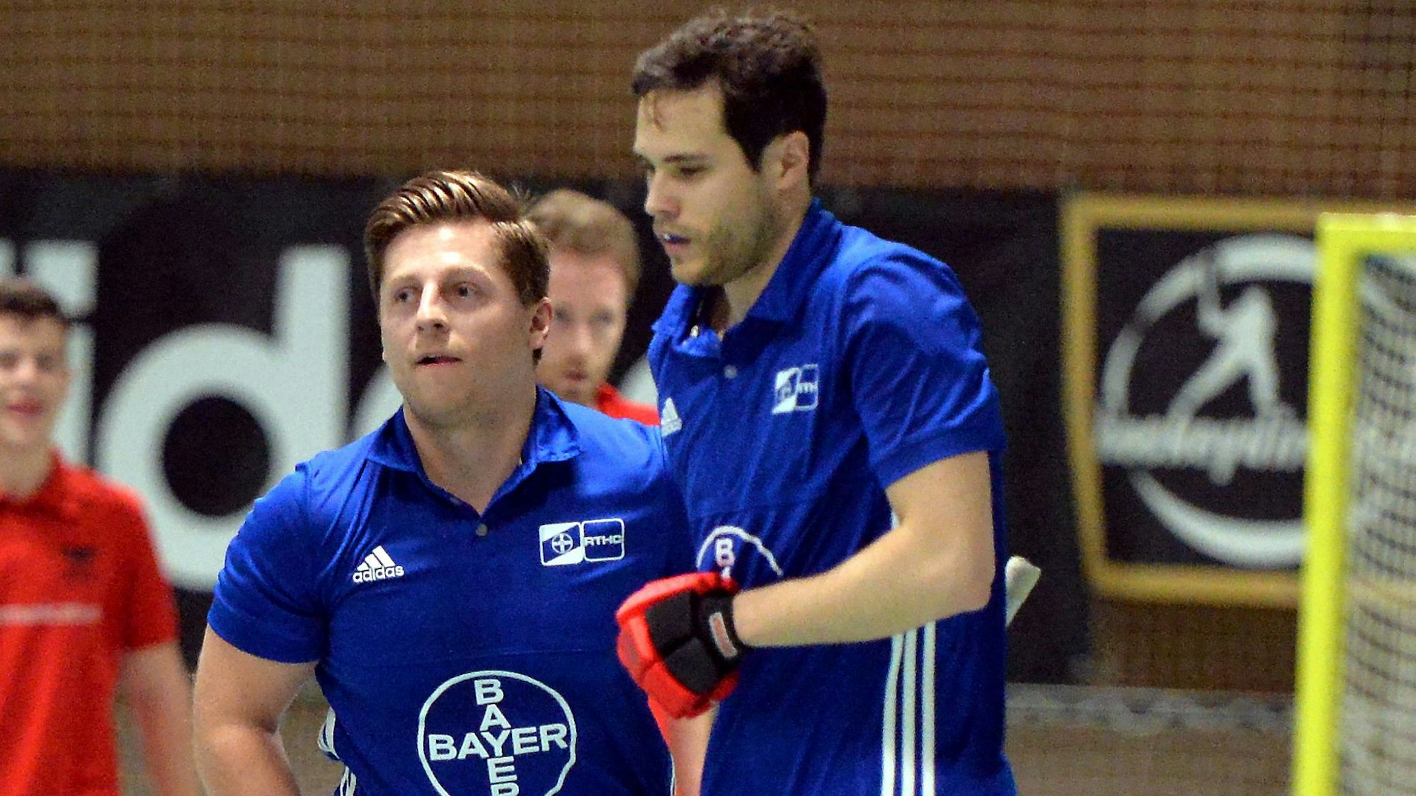 Hockey Herren
RTHC Leverkusen - Düsseldorf
Torschützen
links: Moritz Pilch (Leverk)
rechts: Andreas Koyka (Leverk)
Foto: Uli Herhaus