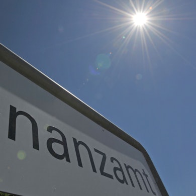 Ein Finanzamt-Schild.