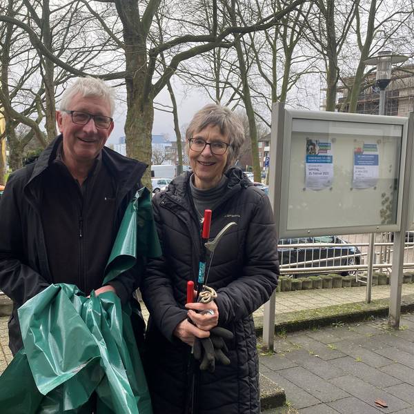 Das Ehepaar Kunigkeit bei „Leichlingen putzt sich heraus“ im Jahr 2023. (Archivfoto)