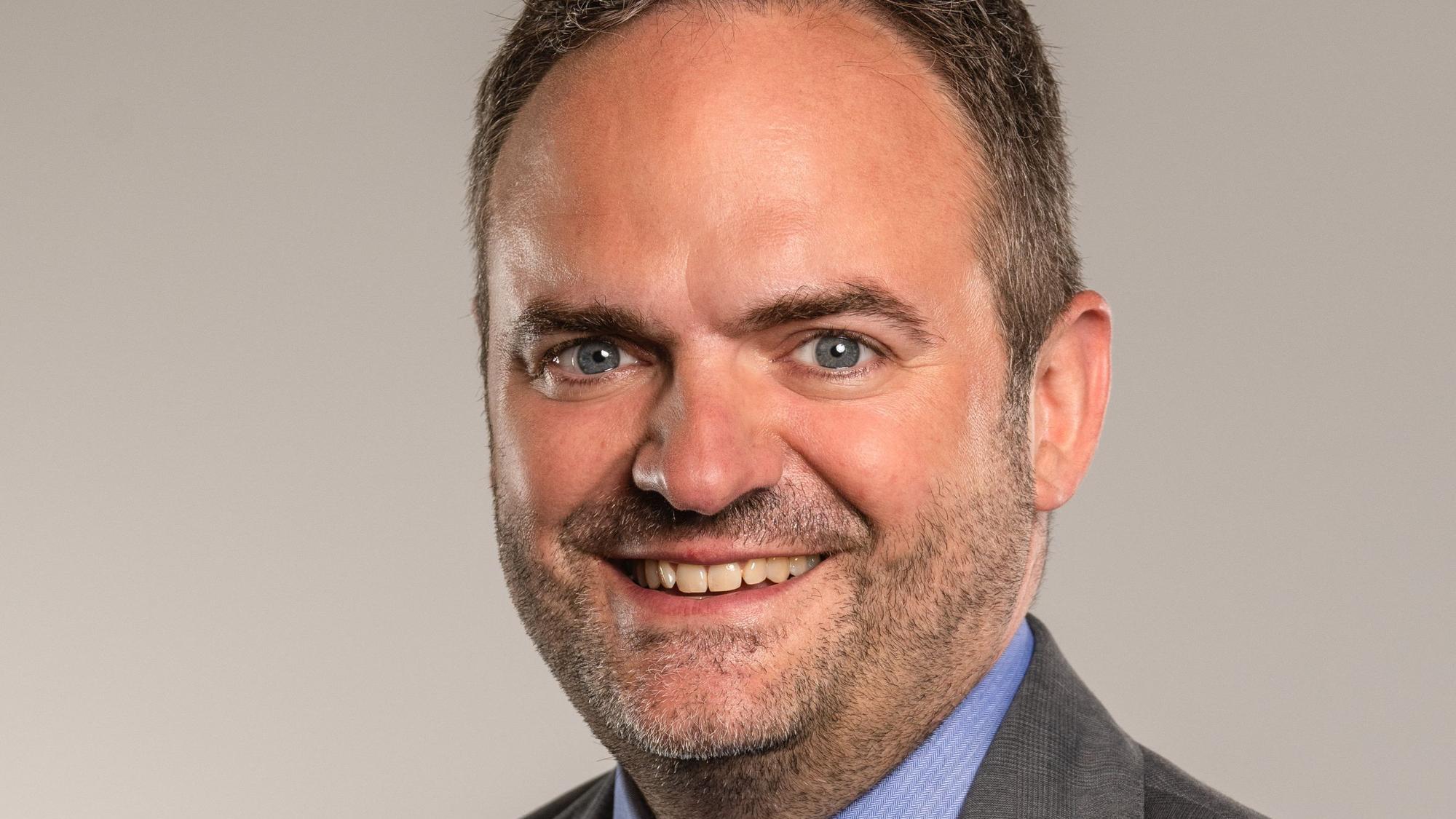 Porträt von Steuerberater Lars Nottelmann, dem Vizepräsidenten im Steuerberater-Verband e.V. Köln