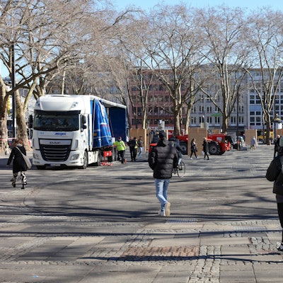 27.02.2023
Köln:
Brunnen auf dem Neumarkt
Foto:Martina Goyert