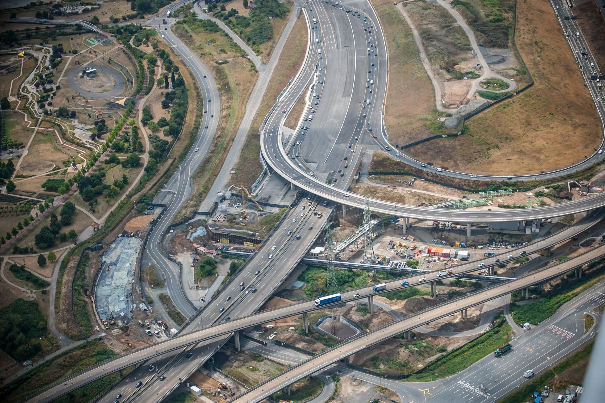 Autobahn, Autobahnkreuz. Foto: Ralf Krieger