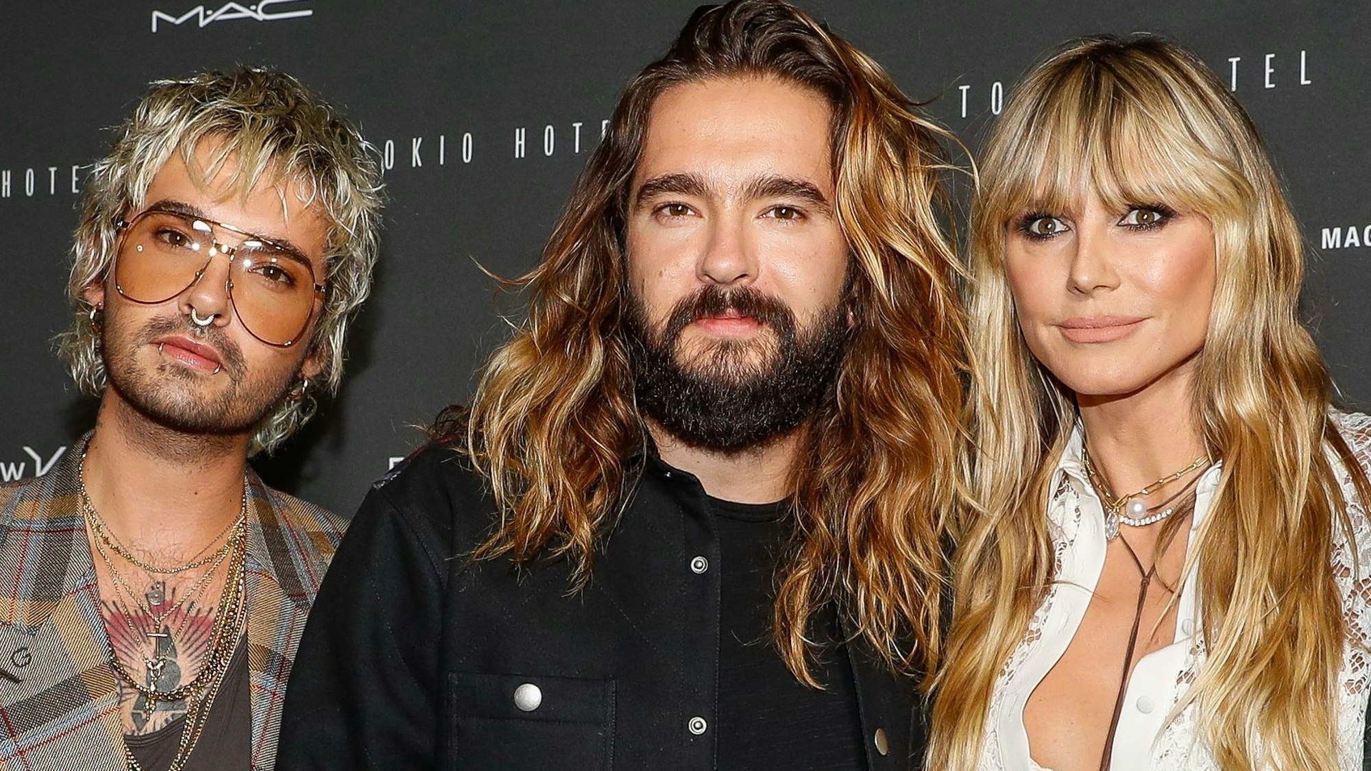 Trauern um ihre drei Hunde: Bill Kaulitz, Tom Kaulitz und Heidi Klum.