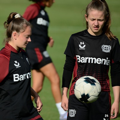 Fußball, Frauen, Bayer Leverkusen Training in Mexiko July 12, 2022, Mexico City, Mexico City, Mexico: July 12, 2022, Mexico City, Mexico: Sofie Zdebel of the Women s Bayer Leverkusen team during a training before the match between America and Bayer Leverkusen as part of 100 years of Bayer in Mexico. on July 12, 2022 in Mexico City, Mexico. Mexico City Mexico - ZUMAe321 0162805564st Copyright: xCarlosxTischlerx/xEyepixxGroupx